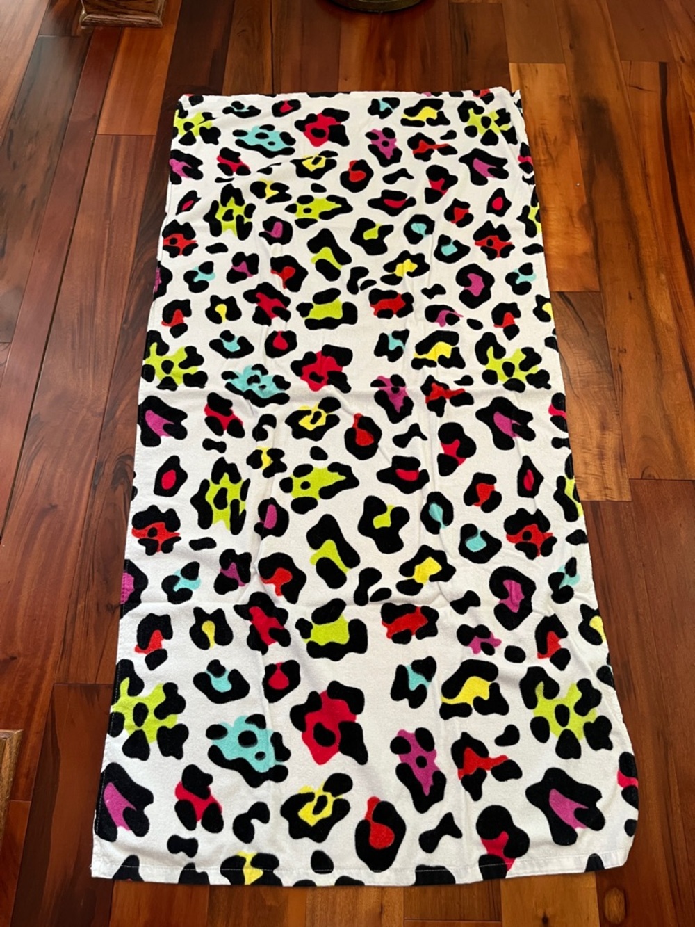 Colorful Neon Leopard Print Beach Towel. - Picture 5 of 9